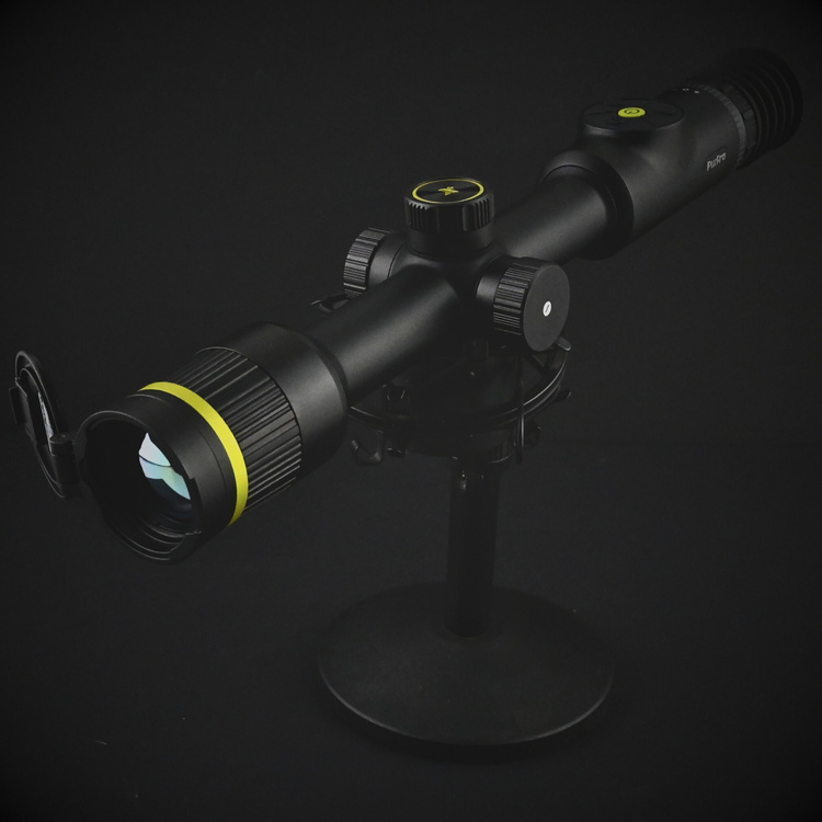 Celownik termowizyjny Luneta Pegasus PRO PFI-P450P Pixfra