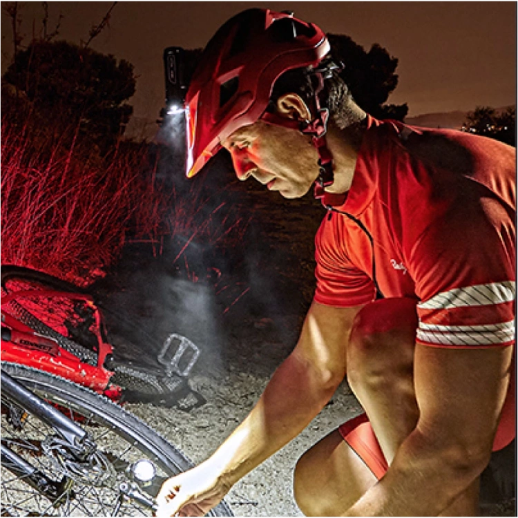 Lampa rowerowa Fenix BC21R v3.0 latarka do roweru