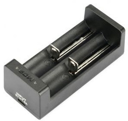 Ładowarka do akumulatorów cylindrycznych LI-ION 18650 Xtar MC2 