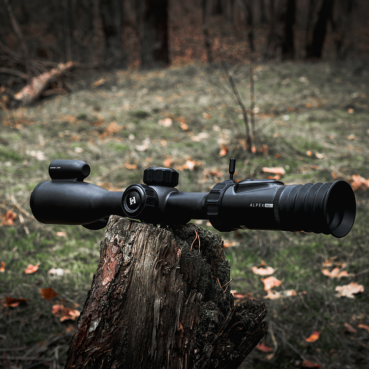 Celownik noktowizyjny Hikmicro ALPEX PRO A50P z uchwytem pod IR
