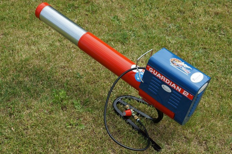 Armatka hukowa na gaz Odstraszacz Ptaków Dzików Guardian 2