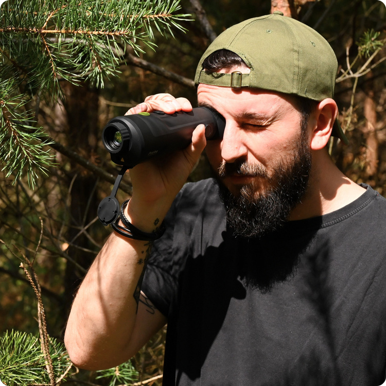 Kamera Termowizyjna Monokular Ręczny Ranger PFI-R425 Pixfra