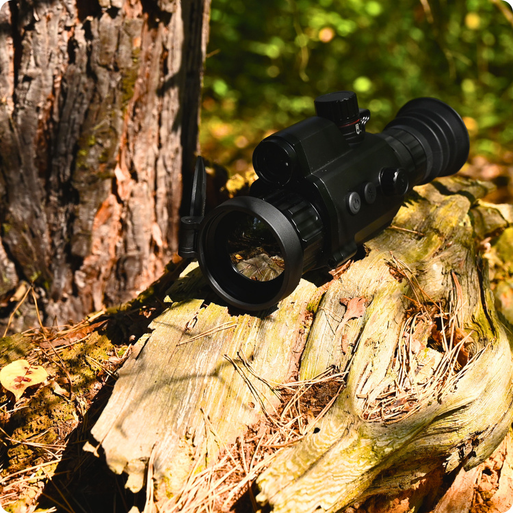 Termowizor HIKMICRO Panther PQ50 LRF (dalmierz)