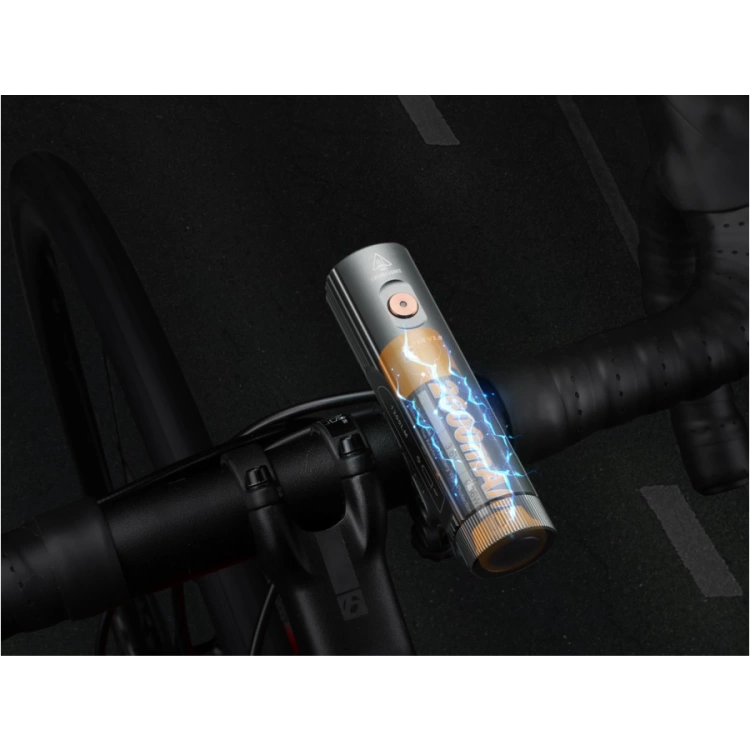 Lampa rowerowa Fenix BC21R v3.0 latarka do roweru