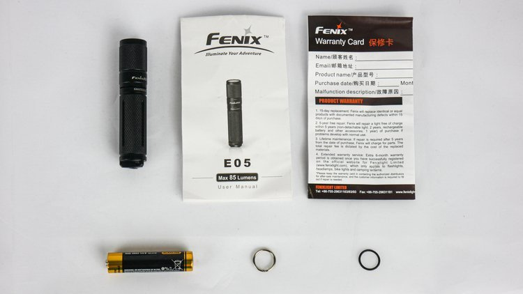 Latarka diodowa Fenix E05