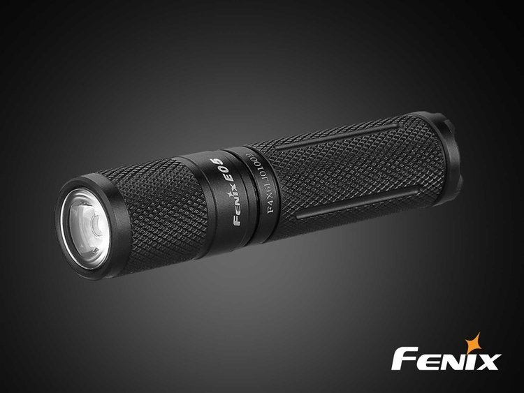 Latarka diodowa Fenix E05