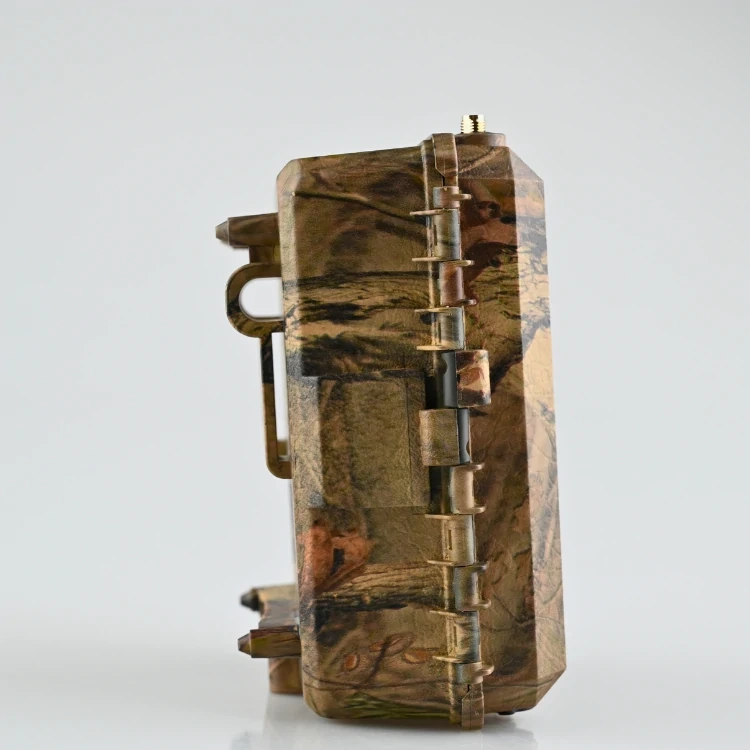 Fotopułapka ICUEASY 4G/LTE GSM 8Mpx 6 diod IR 30m doświetlenia