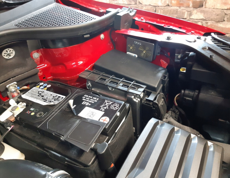 Radarowy samochodowy odstraszacz myszy, szczurów, kun, gryzoni Viano OS-04