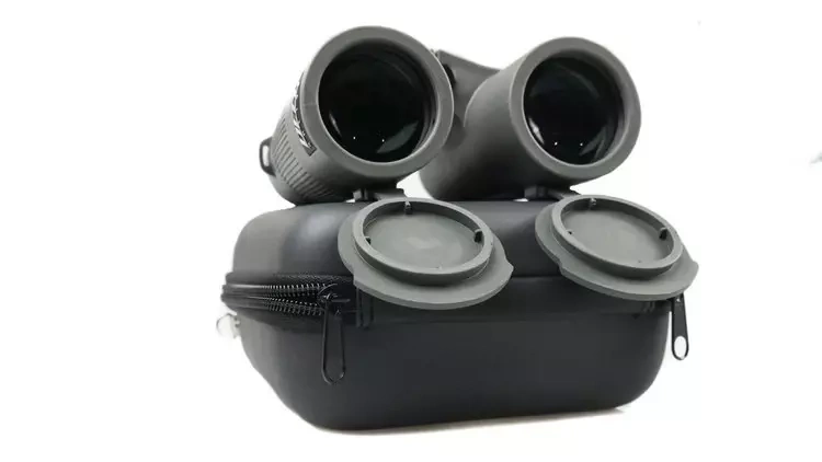 Lornetka Delta Optical Chase 10x42 ED