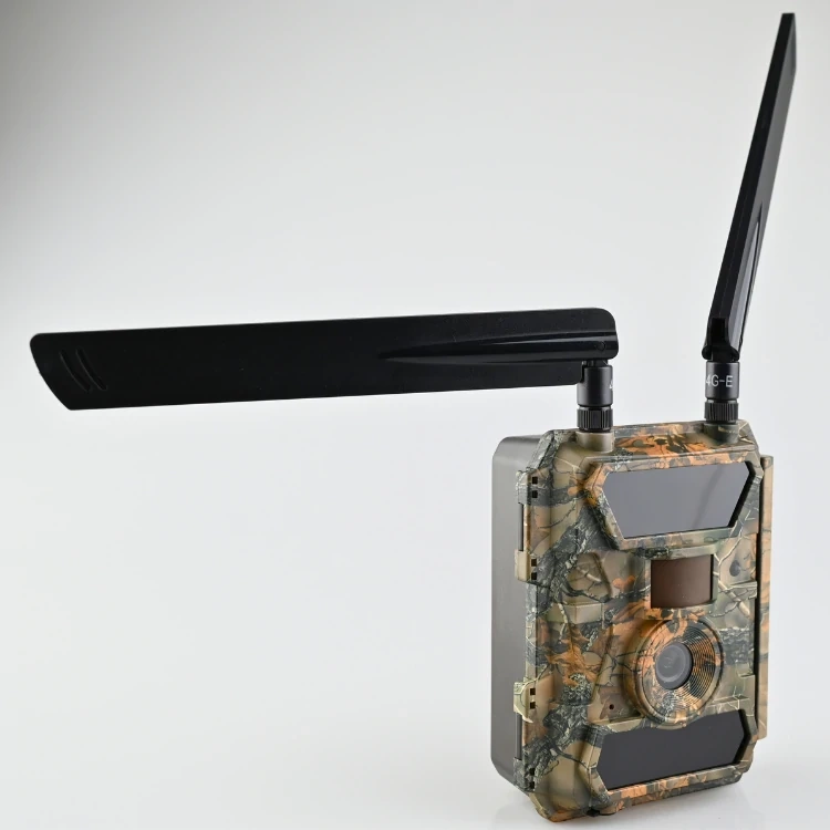 Zestaw Fotopułapka kamera leśna SF4.0 CG Pro 100° GSM 4G LTE 24MPX + 12XAA + SD 32GB