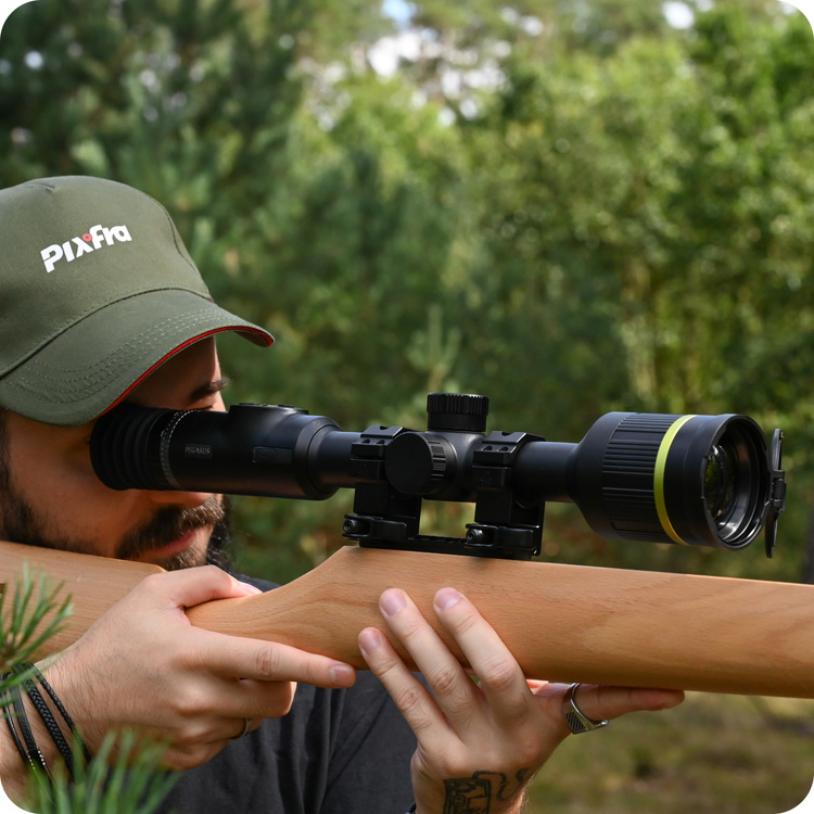 Celownik termowizyjny Luneta Pegasus PRO PFI-P435P Pixfra