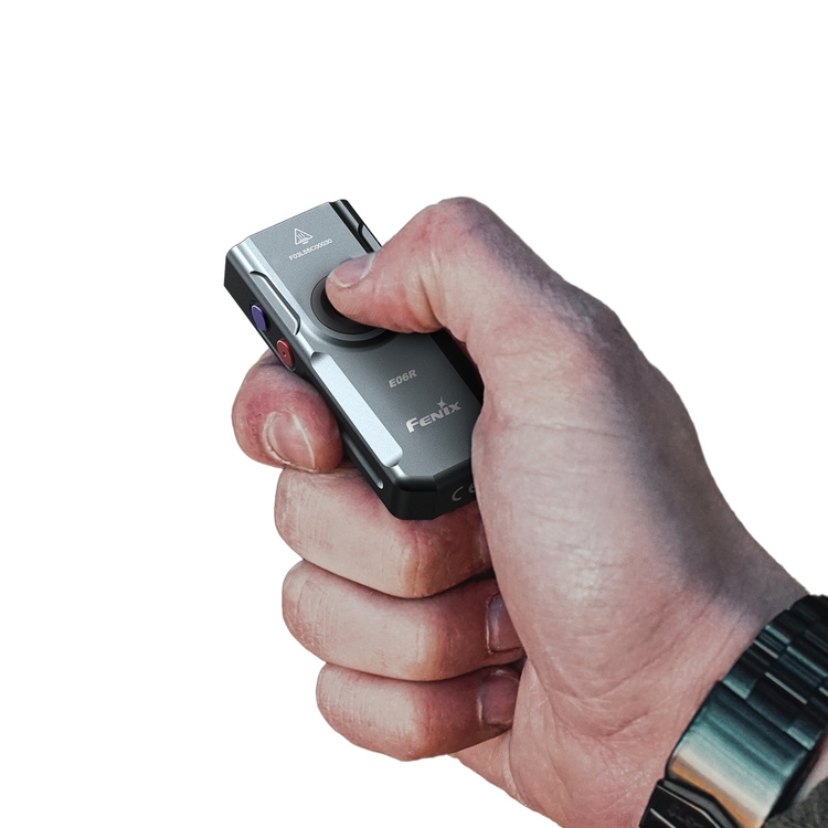 Latarka Fenix LED E06R szara