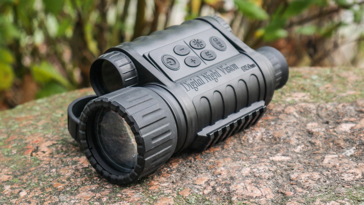 Noktowizor Cyfrowy TOP-HUNT WG-50 ZESTAW