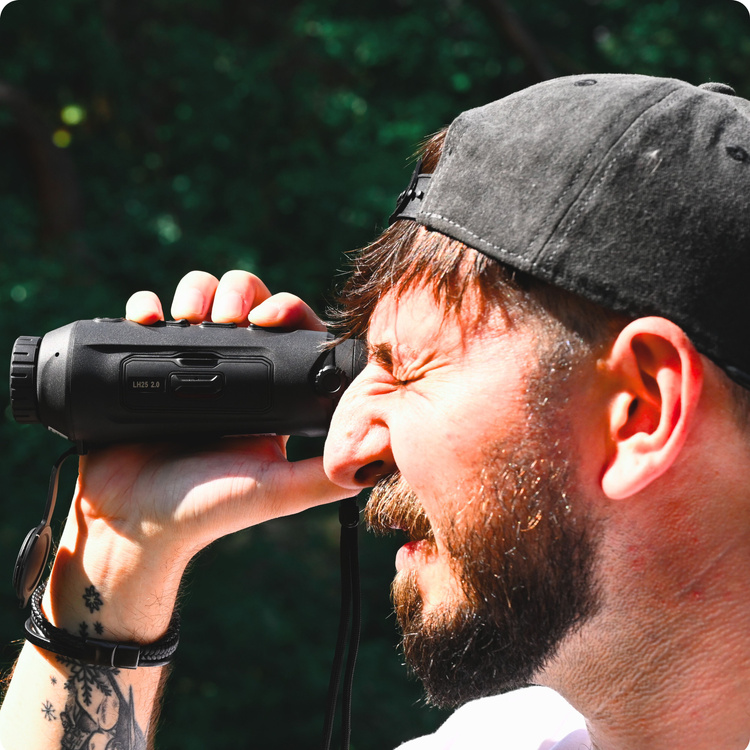 Termowizor obserwacyjny Kamera Hikmicro Lynx Pro LH25 2.0 - ręczny termowizor obserwacyjny