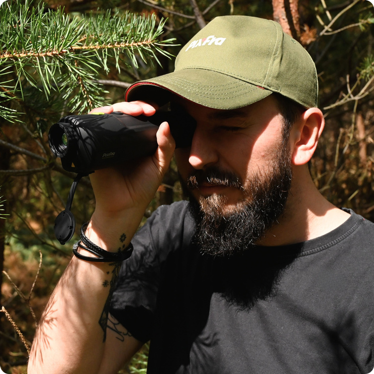 Kamera Termowizyjna Monokular Ręczny Ranger PFI-R635