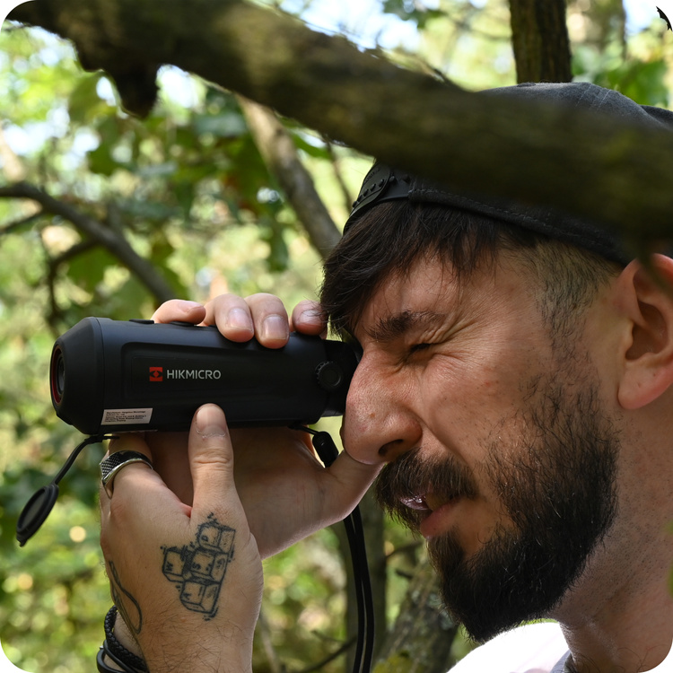 Termowizor obserwacyjny Kamera Hikvision Lynx Pro LE10S 2024 - z dalmierzem statycznym do obserwacji zwierzyny