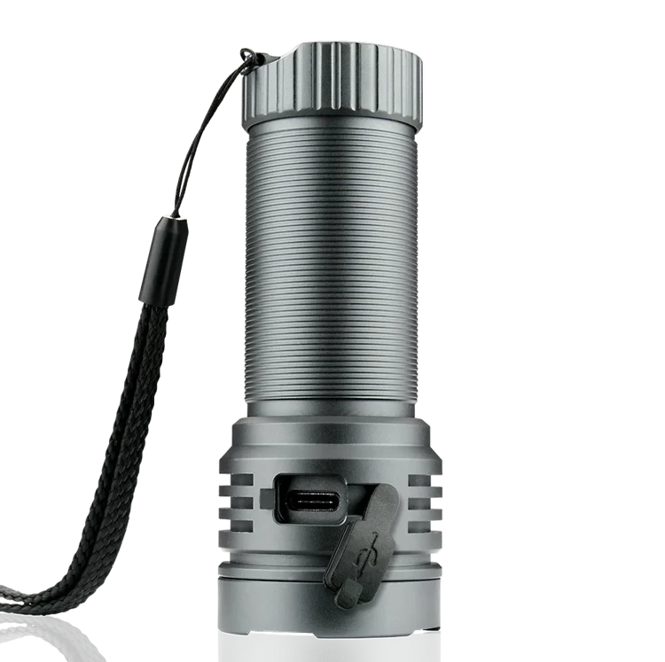 Ładowalna latarka ręczna LED everActive FL-3300R Luminator