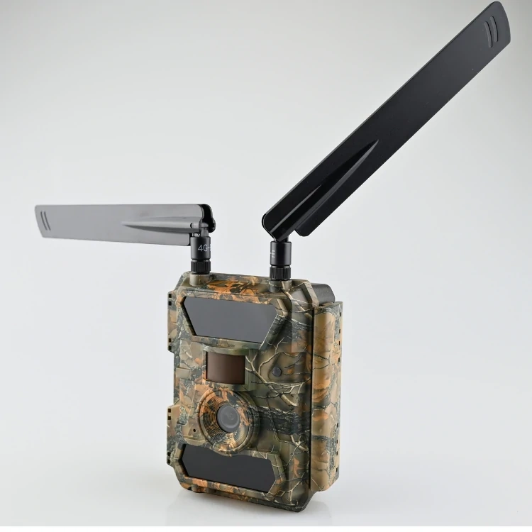 Zestaw Fotopułapka SF4.0P-CWG Pro 100° LTE + 12xAA + SD 32GB + SIM