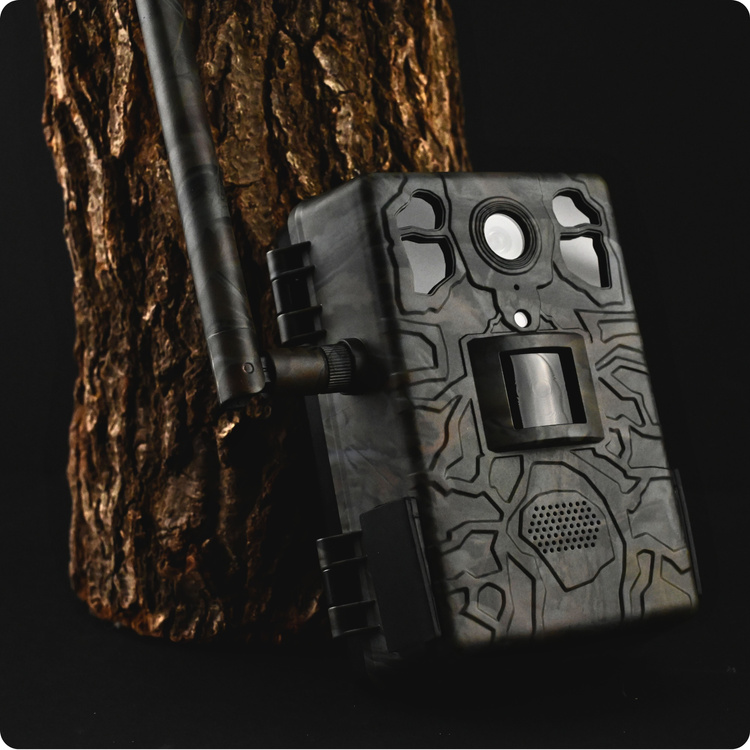 Zestaw Fotopułapka gsm Kamera Leśna TOPHUNT H6 Dark Green Panel Solarny 6xAkumulator 18650 Karta SD 32 GB Karta SIM Orange