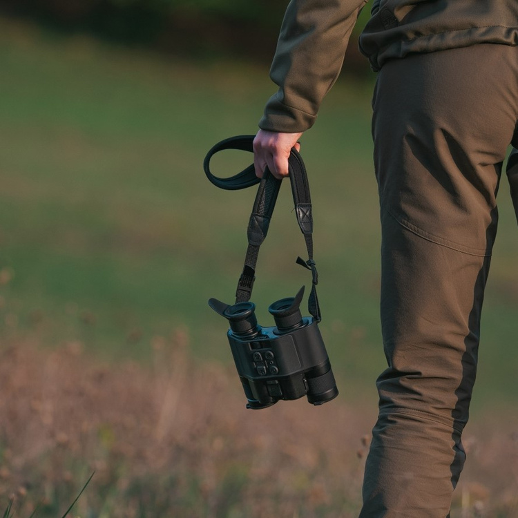 Lornetka PARD Osprey 4K 25/50 LRF multispektralna z dalmierzem + Iluminator IR3 940nm – na polowanie i obserwację nocną