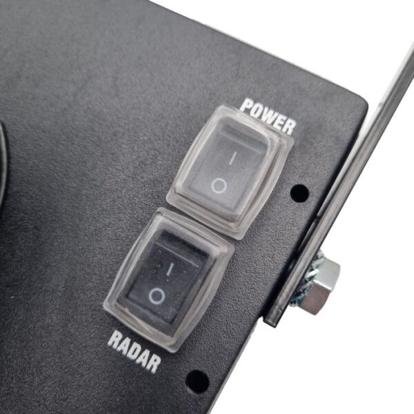 Dźwiękowy skuteczny odstraszacz ptaków z czujnikiem ruchu 230V