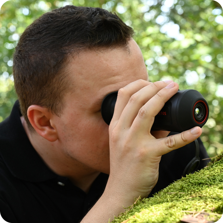 Termowizor obserwacyjny Kamera Hikvision Lynx Pro LE10S 2024 - z dalmierzem statycznym do obserwacji zwierzyny