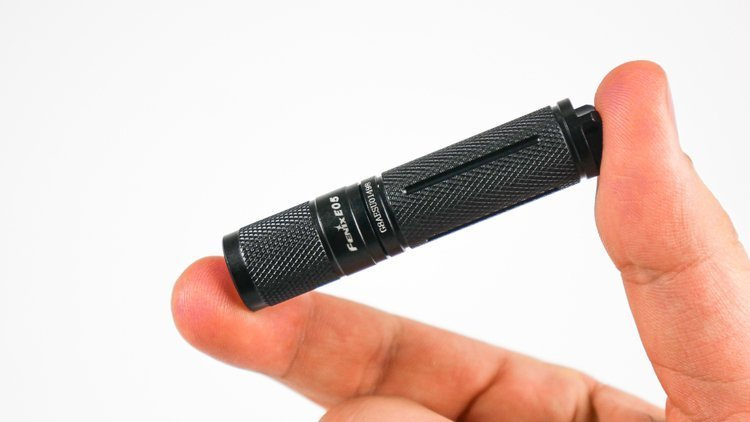 Latarka diodowa Fenix E05