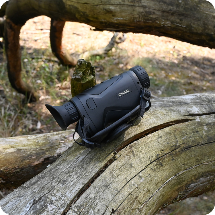 Termowizor Obserwacyjny Condor CH35L HIKMICRO z dalmierzem do obserwacji zwierząt