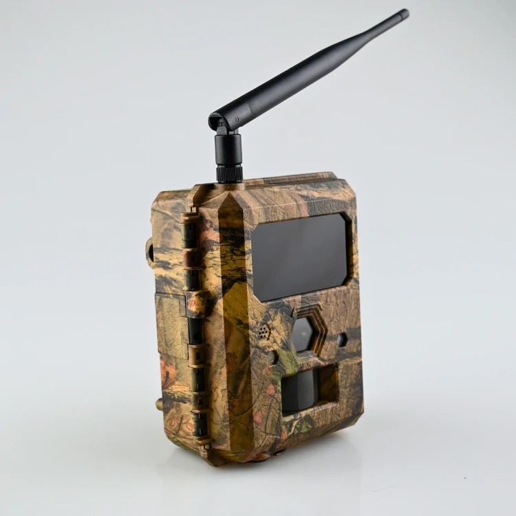 Fotopułapka ICUEASY 4G/LTE GSM 8Mpx 6 diod IR 30m doświetlenia