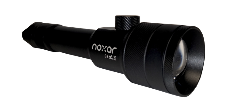 Iluminator Noxar DIR PRO 4w1 (850nm, 940nm,UV, biały LED)