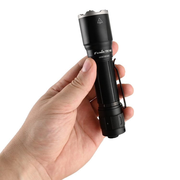 Latarka diodowa Fenix TK16 V2.0