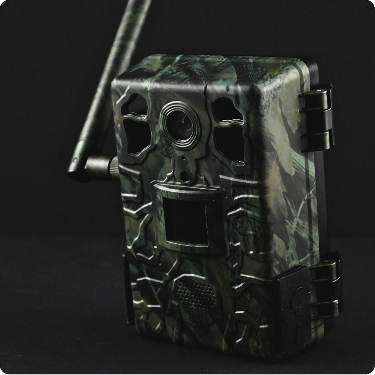 Zestaw Fotopułapka GSM Kamera Leśna TOPHUNT H6 Green Panel Solarny 6xAkumulator 18650 Karta SD 32 GB Karta SIM Orange