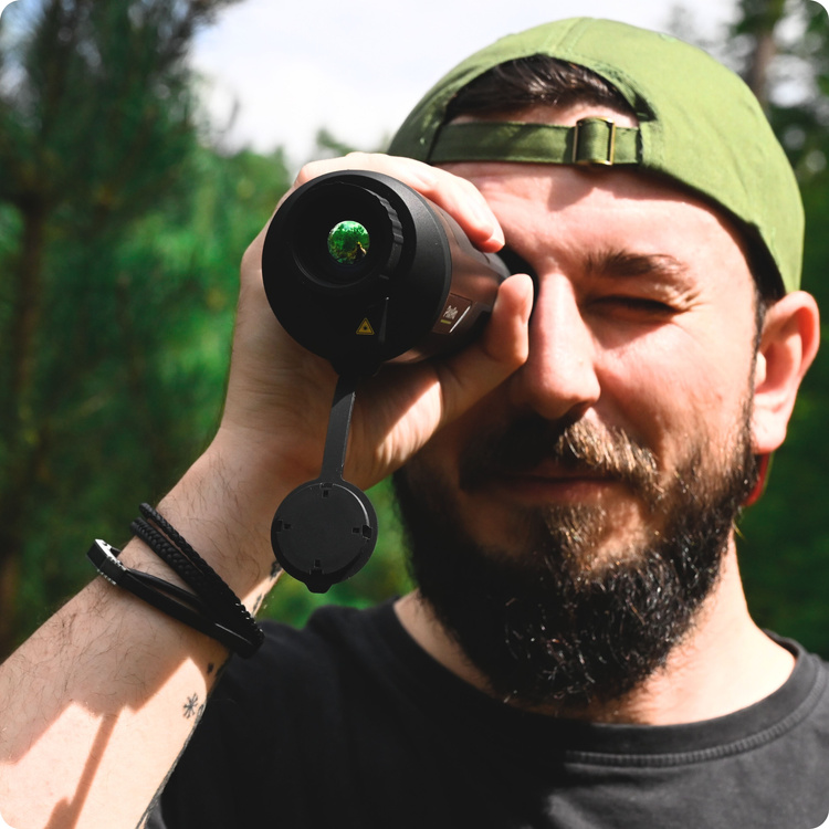 Kamera Termowizyjna Monokular Ręczny Ranger PFI-R625 Pixfra