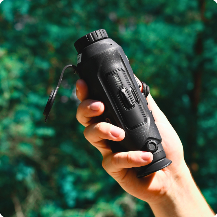 Termowizor obserwacyjny Kamera Hikmicro Lynx Pro LH25 2.0 - ręczny termowizor obserwacyjny