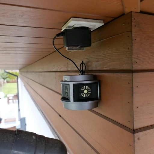 Odstraszacz gryzoni myszy szczurów na kuny Trio-Strob