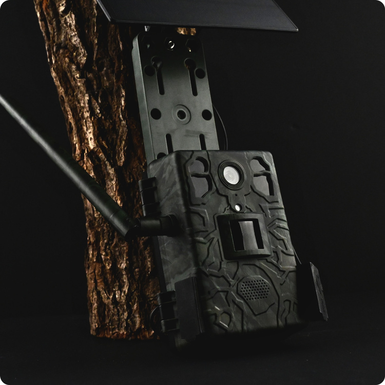 Zestaw Fotopułapka GSM Kamera Leśna TOPHUNT H6 Green Panel Solarny 6xAkumulator 18650 Karta SD 32 GB Karta SIM Orange