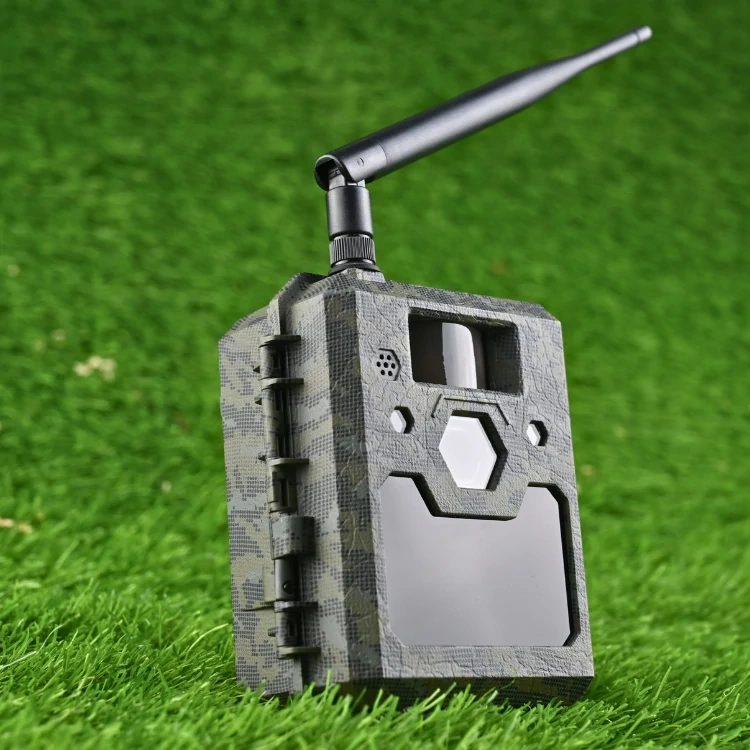 Zestaw Fotopułapka Icucam 5- 4G/LTE GSM12Mpx,52 diody IR, 40m doświetlenia, PL +Karta SD 32Gb +8xAA