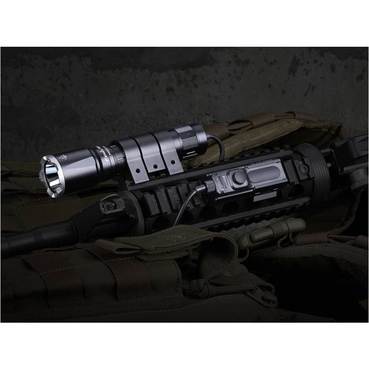 Latarka diodowa Fenix TK16 V2.0