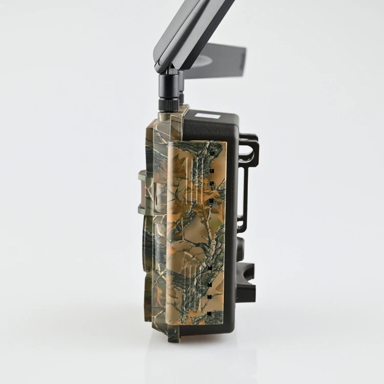 Zestaw Fotopułapka kamera leśna SF4.0 CG Pro 100° GSM 4G LTE 24MPX + 12XAA + SD 32GB